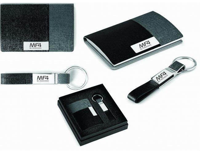 Kit de porta cartes e chaveiro Modelo INF 93314